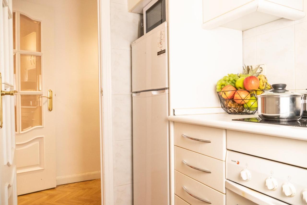 Gran Via Central Lovely Private Apt In The Heart Of Chueca Madri Exterior foto