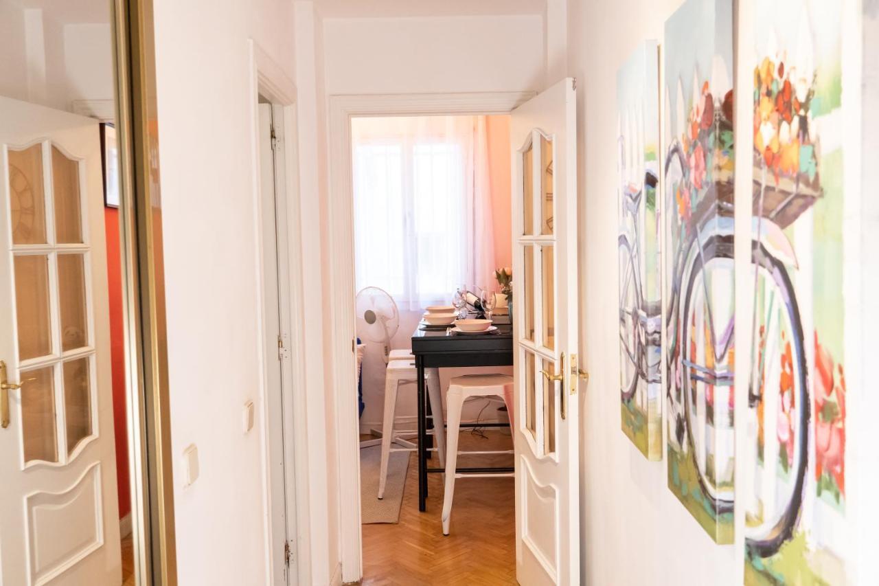 Gran Via Central Lovely Private Apt In The Heart Of Chueca Madri Exterior foto